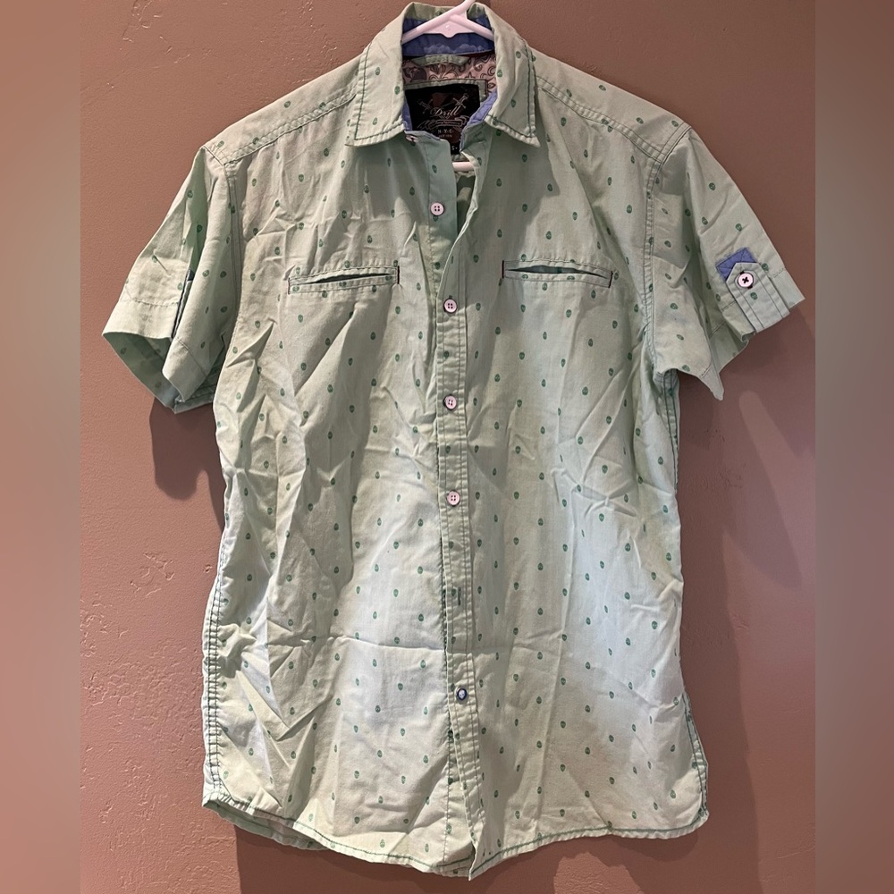 Drill Clothing Co. Skull Theme Short Sleeve Button Down Shirt Size Small